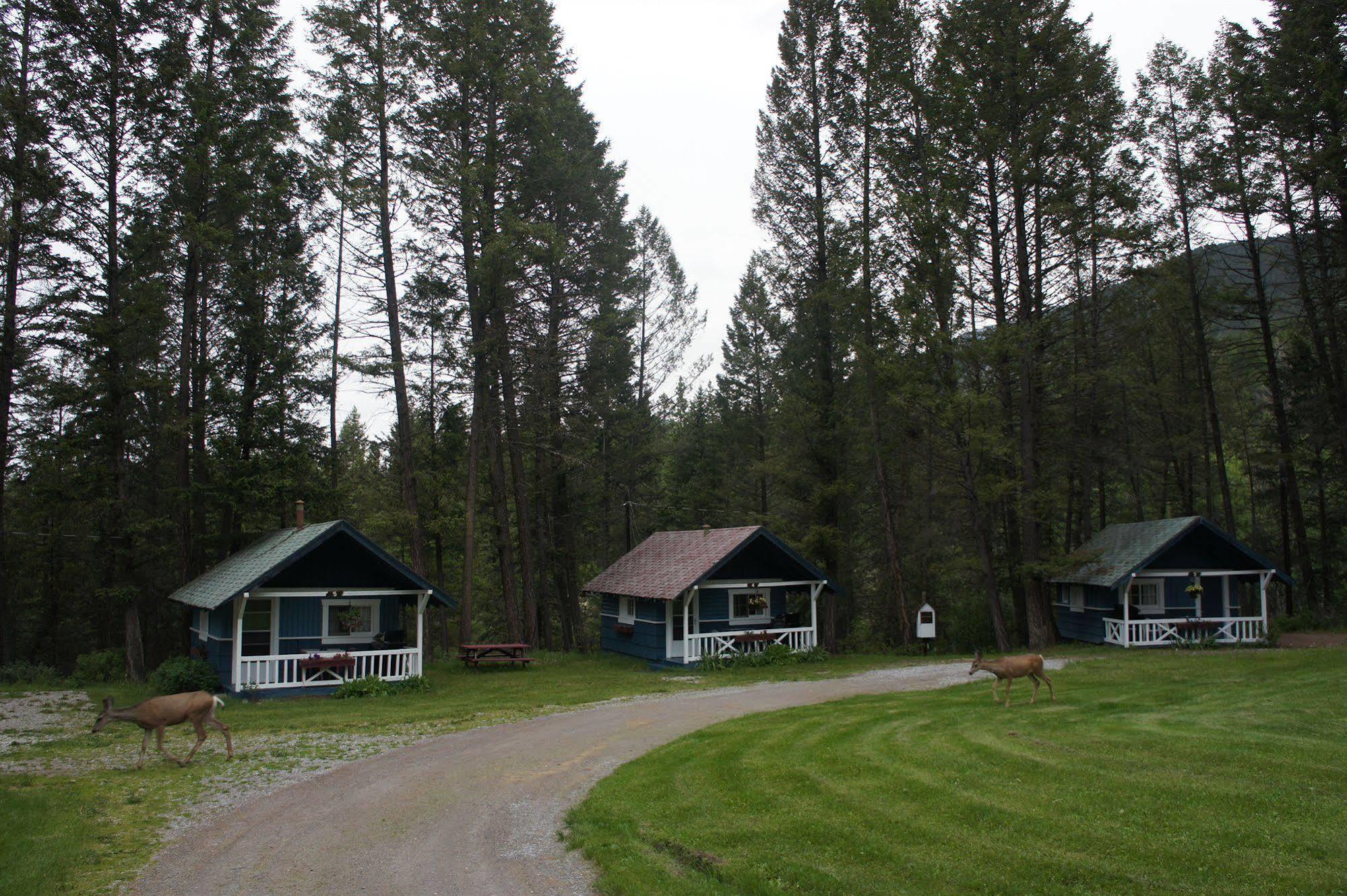 Fairmont Mountain Bungalows Fairmont Hot Springs Esterno foto